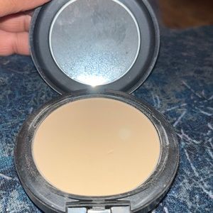 Mac| Studio fix NC 20 I use to work for Mac and I’m cleaning out my kit.